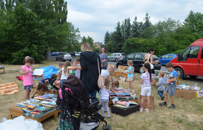 Piknikový knižní bazar Dobříš